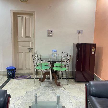 Hotel Swarg Muzaffarpur Buitenkant foto