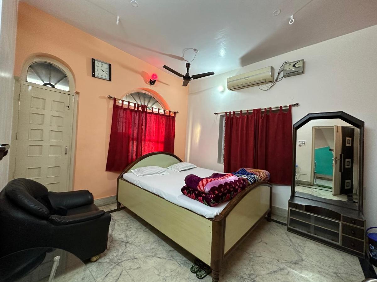 Hotel Swarg Muzaffarpur Buitenkant foto